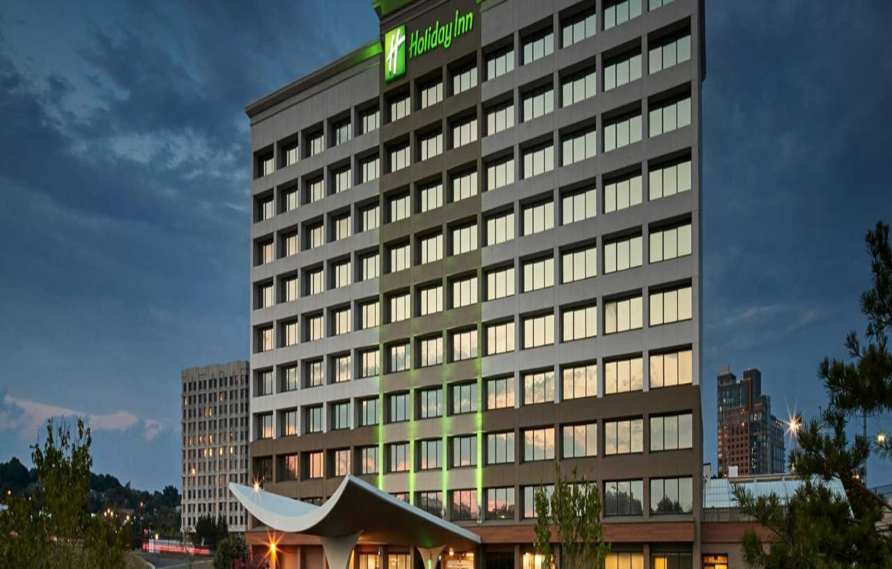 Holiday Inn Alexandria At Carlyle By Ihg Экстерьер фото